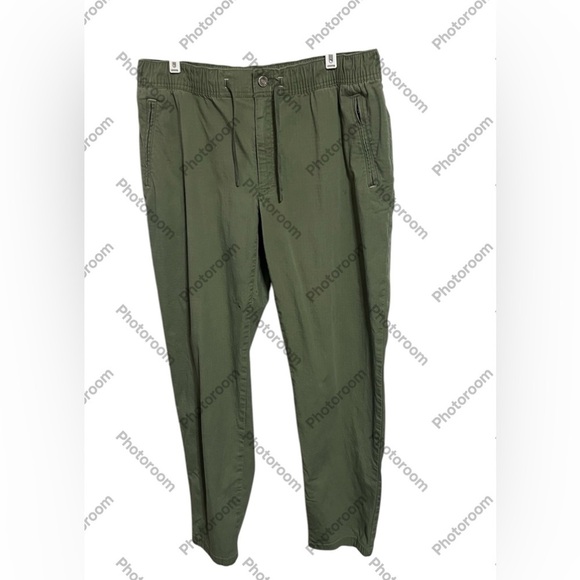 LL Bean Green Pants - Picture 1 of 10